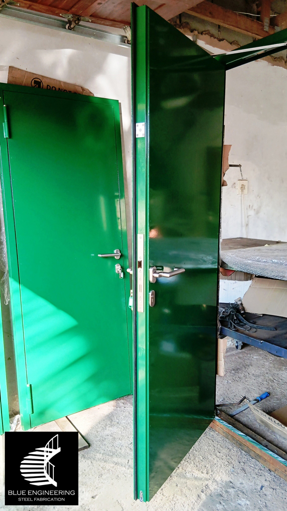 Insulated Steel Fire Protection Door with Fire Rated Locks with Emergency Exit Function. Fire Protection Doors, Fire Doors, Fire Rated Doors, Fire Proof Doors, Fire Resistant Doors, Certified Fire Doors. KwaZulu Natal, Durban, Ballito, Hillcrest, Amanzimtoti, Pinetown, Gauteng, Johannesburg, Pretoria, Midrand, South Africa