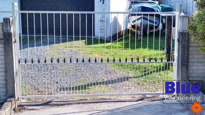 Galvanised Sliding Gates and Swing Gates