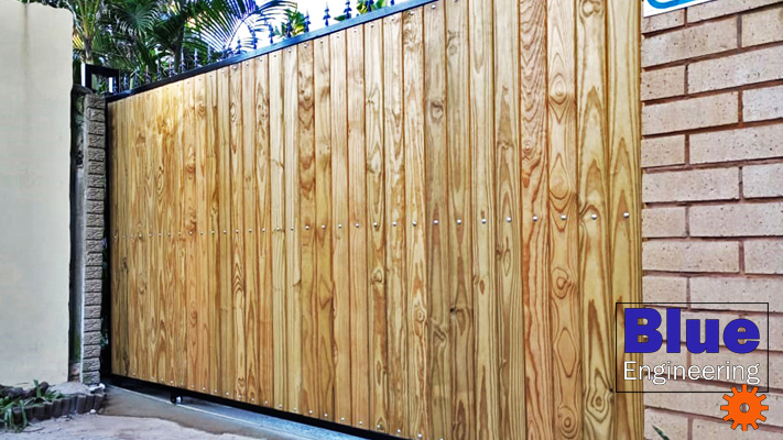 Wooden Driveway Gates in Durban